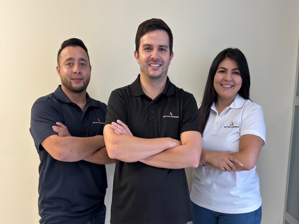 Subasta de vehículos Autos a Bordo